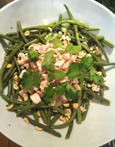 Salade De Haricots Verts Au Poulet Aux Noisettes Pour 4 Personnes Recettes Elle A Table Recette Salade Haricots Verts Salade Haricot Haricot