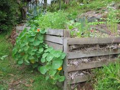 Using Straw Bales As Winter Cover For Raised Beds Using Straw Bales As Winter Cover For Raised Beds
