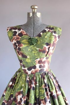 Vintage 1950/'s Floral Print Dress Rose Striped Print Fifties Full Skirt Size Medium
