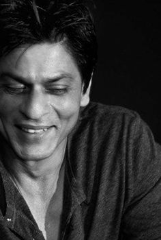 Image result for shahrukh smiling
