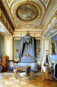 Blue Victorian Bedroom victorian master bedroom design decorating your antique victorian Blue Victorian Bedroom victorian master bedroom design decorating your antique victorian