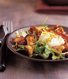 Salade De Girolles Au Lard œuf Casse Recipe Food Inspiration Entrees Food