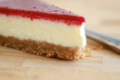 Unser beliebtes Rezept für New York Cheesecake mit Himbeerspiegel und mehr als 55.000 weitere kostenlose Rezepte auf LECKER.de.