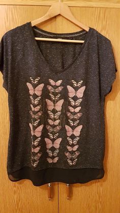 L BNWT M GUESS Cream Strappy Sleeveless Graphic Lace Edged Top Sizes XS