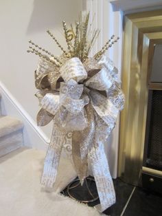 Christmas Tree Topper Bow SHIPPING Included Luxury Designer Religious Ribbon Gold White Holiday Decor Christmas Tree Topper Bow SHIPPING Included Luxury Designer Religious Ribbon Gold White Holiday Decor