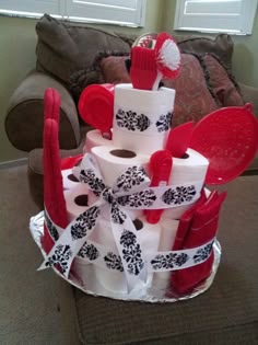 traditional housewarming gift and a free printable gift ideas