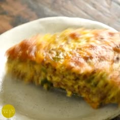 This Low-Carb Crustless Taco Pie makes an easy spicy dinner. It's crustless, so not only is it low-carb, it's also gluten-free and grain-free. This crustless quiche can work in low-carb, ketogenic, diabetic, Atkins, diabetic, and Banting diets. This Low-Carb Crustless Taco Pie makes an easy spicy dinner. It's crustless, so not only is it low-carb, it's also gluten-free and grain-free. This crustless quiche can work in low-carb, ketogenic, diabetic, Atkins, diabetic, and Banting diets.