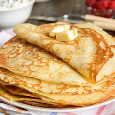 Pate A Crepes Fleur D Oranger Recette En 2020 Crepes Moelleuses Crepe Lait De Coco Recette