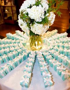 60 Best Wedding Ideas Images On Pinterest Cards Black Tiffany Blue Wedding Favor Bo Diy Ideas And Tips Decor Flowers Everything A Bride Needs To Have Fabulous On