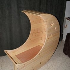 Diy Moon Cot Baby Cradle Crib Bed Instructions With Pictures Free Diy Moon Cot Baby Cradle Crib Picture Instructions