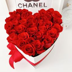 RED ROSE@Floral Box PERSONALISED LOVE Verse@Glass@Gold@Unique VALENTINES Gift