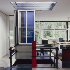 https://i.pinimg.com/236x/7e/24/c7/7e24c7b5a74aa2c5010057de76bfbe0b--architecture-design-famous-architecture.jpg