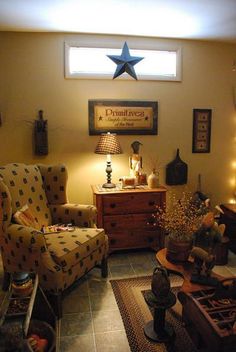 Decorated Room love the stacked suitcases in the center of the living room Decorated Room love the stacked suitcases in the center of the living room