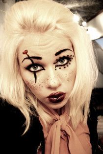 quick halloween face painting ideas make up craft projects ideas and tutorials using - Make Your Own Halloween Makeup quick halloween face painting ideas make up craft projects ideas and tutorials using - Make Your Own Halloween Makeup