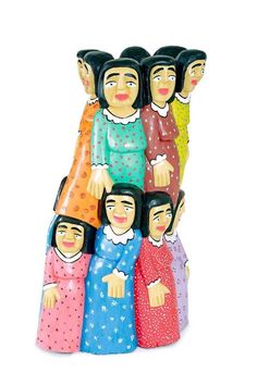 ARTE POPULAR BRASILEIRA - ANUAL DESIGN