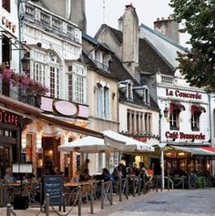 86 Best La Republique Francaise Images Beautiful Places Paris 86 Best La Republique Francaise Images Beautiful Places Paris