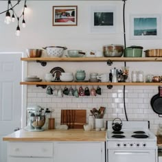 Kitchen Open Shelving Ideas, Kitchen Inspiration, Kitchen Decor, Shelving Ideas, Farmhouse Style Kitchen