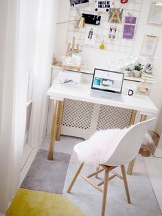 home office schreibtisch ideen großartig arbeitszimmer home office with gold white grey and pink colour scheme ikea hack desk mesh 232 besten home office ideen bilder auf pinterest in 2018 desks home office schreibtisch ideen großartig arbeitszimmer home office with gold white grey and pink colour scheme ikea hack desk mesh 232 besten home office ideen bilder auf pinterest in 2018 desks