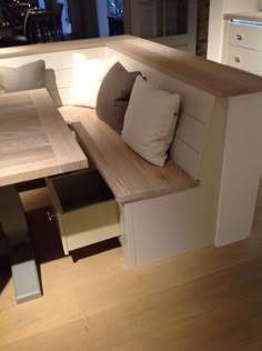 10 fantastiche immagini in Panche da cucina su Pinterest | Feste con ... 10 fantastiche immagini in Panche da cucina su Pinterest | Feste con ...
