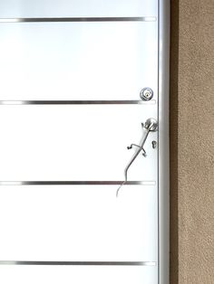 My first attempt to make a door handle lizard style, I hope you like ... My first attempt to make a door handle lizard style, I hope you like ...