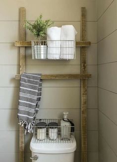 A woman lays wire mesh over her bathroom door. The reason why? This ... A woman lays wire mesh over her bathroom door. The reason why? This ...