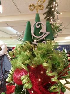 christmas 2013 wizard of oz tree my home sweet home pinterest wizard of oz christmas tree