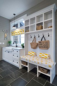 480 Best Laundry Mudrooms Images In 2019 Mudroom Diy Ideas For 55 Absolutely Fabulous Mudroom Entry Design Ideas