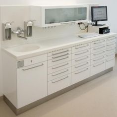 Sterilization With Gloves And Towels Under Cabinets Central Park A Middle Section Of Counter With No Under Cabinets So Lab Stool Could Fit It For Extract Prep The Computer Setup Work