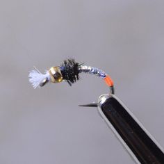 HOT PATTERN Black with Clear bead sz 22 Zebra Midge Emerger Fly