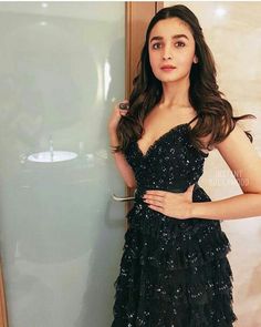 Who Has More Fans: Messi or Ronaldo? Alia Bhatt is a fan of Lionel Messi