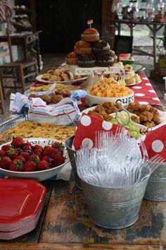 New York Giants Party Supplies | Boys B-days | Pinterest | Birthdays ... New York Giants Party Supplies | Boys B-days | Pinterest | Birthdays ...
