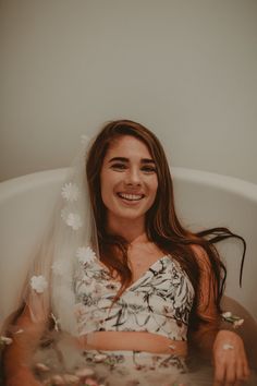 High Waisted Bridal Wedding With A Modern Twist For An A Stress Free Wedding Planner For The Modern Bride Our Stylised Bridal Looks And Find Perfect Alternative Suppliers With Ease