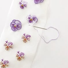 オーガンジー刺繍」のアイデア 9 件 | 刺繍 アクセサリー, 刺繍, ビーズ オーガンジー刺繍」のアイデア 9 件 | 刺繍 アクセサリー, 刺繍, ビーズ