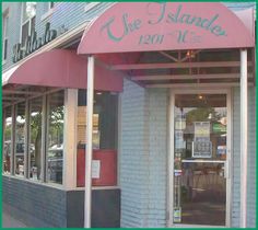 17 Best Woodberry Village Images Apartment Communities 2 Bedroom The Islander Restaurant Washington D C Trinidadian U And 11th Streets