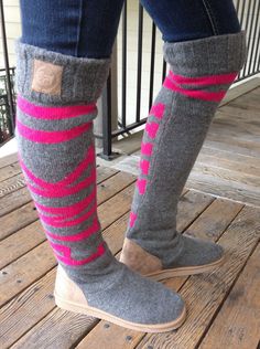 Victoria S Secret Mukluks Boot Love Pink Knit Bootie Slipper Sock Victoria S Secret Love Pink Mukluks Sweater Boots Over The Knees Super Rare 7 8m