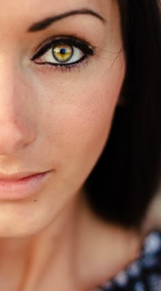 734 best amber eyes
