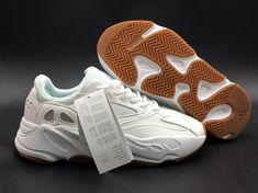 adidas yeezy 700 blancos adidas yeezy 700 blancos
