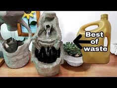 Recycling, Decoration, Diy Water Fountain, Concrete Diy Projects, Concrete Diy, Diy Fountain, Homemade Water Fountains, Concrete Crafts, Diy Succulent Terrarium