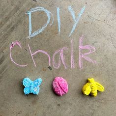 Kids Chalk Christmas Countdown Calendar Chalk for Chalkboard Sidewalk Chalk Rustic Christmas Decor Chalkboard Sign Christmas Countdown with 1 Pack of Chalkboard Chalk