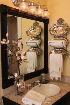 18 Effective Ways to Organize Your Bathroom | Towels, House and ... 18 Effective Ways to Organize Your Bathroom | Towels, House and ...