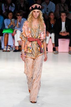 Etro Spring 2019 Ready-to-Wear Collection - Vogue