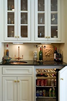 Kitchen Traditional San Francisco Faiella Design Wet Bar Design Pictures Remodel Decor And Ideas Page 29 Built In Mini Fridge