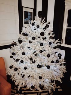 black and white christmas tree different christmas trees beautiful christmas trees xmas trees - Black And White Christmas Decorations black and white christmas tree different christmas trees beautiful christmas trees xmas trees - Black And White Christmas Decorations