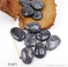 62-Bracelet chips onyx ou agate noire-Lithothérapie-soin par les cristaux