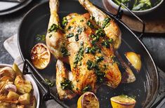 01 St/ück COM-FOUR/® Stainless Steel Chicken Roast Grill Roast for Cooking Whole Chicken in The Oven or on The Grill with Aroma Container