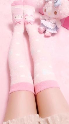Pink kneesocks and adorable erotica