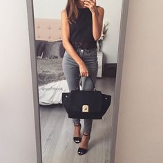 Classy ✓ Ce top empiècement dentelle est super chic Détails tenue www. outfitbook.