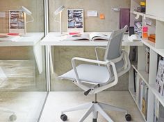 minimalistisches bürodesign der modernen büromöbel von houston reception physix is rather modern approach to the design of an office chair wohnraum wohnraummoderne büromöbelbüromöbel 17 besten office furniture by vitra bilder auf pinterest business minimalistisches bürodesign der modernen büromöbel von houston reception physix is rather modern approach to the design of an office chair wohnraum wohnraummoderne büromöbelbüromöbel 17 besten office furniture by vitra bilder auf pinterest business