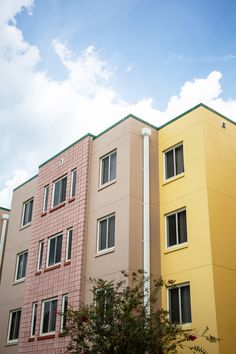 68 Best Apartment Style Halls Images Hall Halle Apartments Cypress Apartments