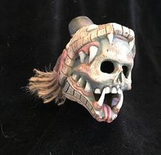 Steampunk Calavera Y Huesos Cruzados Plata Broche Insignia con Azteca Alas Assassin/'s Creed